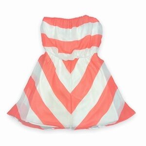 B. Darlin Strapless Dress Size 5/6